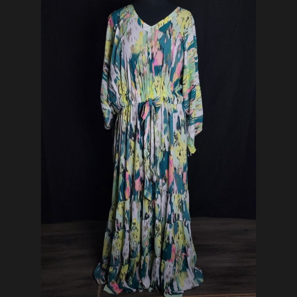 Melissa McCarthy Dress